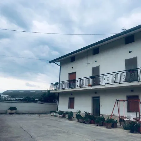 Per Una Rilassante Vacanza Immerso Nel Verde *